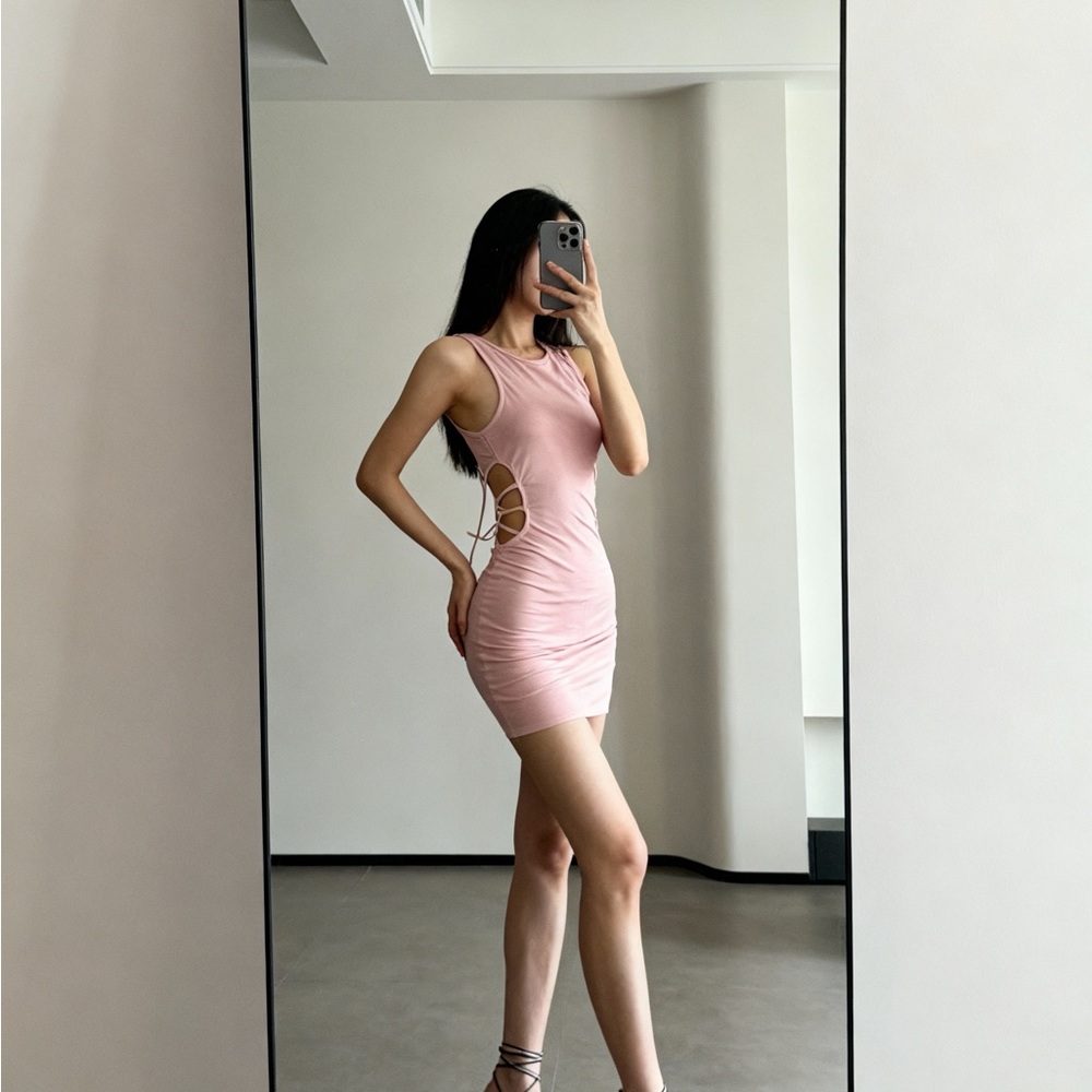 Better Be Pink Cutout Mini Dress – Flirty Minimalist Chic